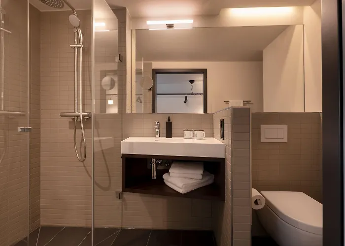 Pierdrei Hafencity 4*
