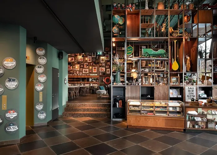 Otel Pierdrei Hafencity 4*