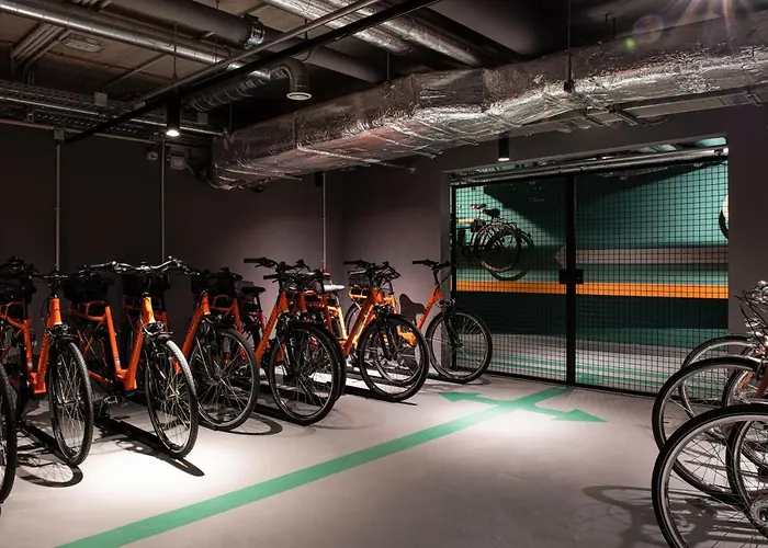 Pierdrei Hafencity Hotel 4*